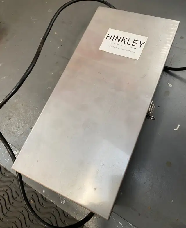Hinkley 75w Low Voltage Power Control Pro-Series Transformer in Outdoor Lighting in City of Toronto - Image 3