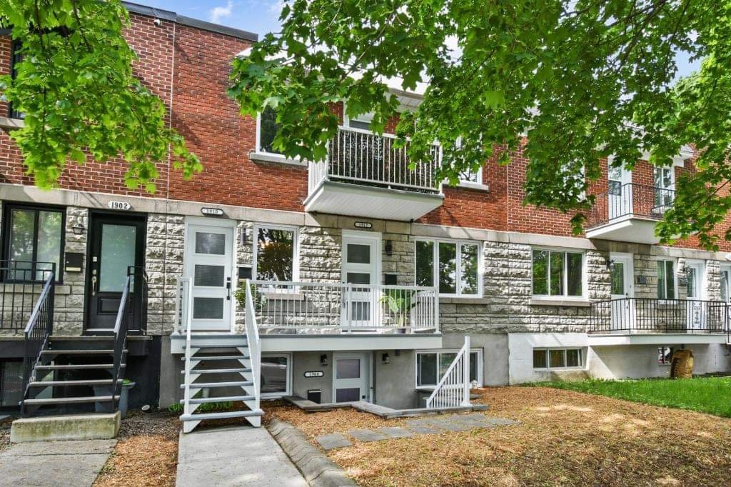 3 Beds 2 Baths Apartment — photo 2