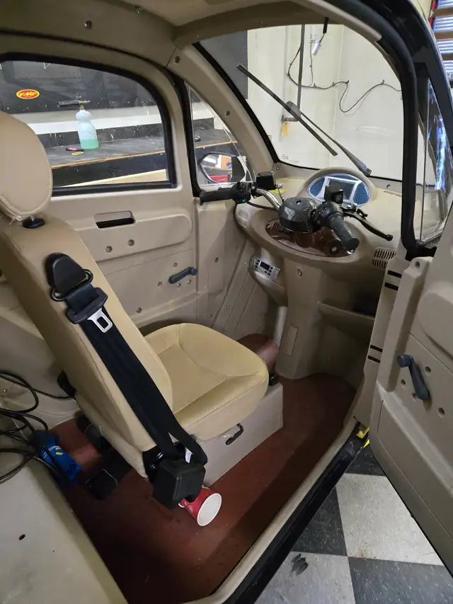 Gio all season electric vehicle in Other in Red Deer - Image 6