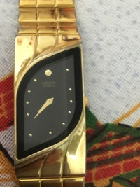 Women's Seiko Dress Watch 19mm Gold Toned on Bracelet