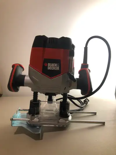BLACK & DECKER ROUTER, View more