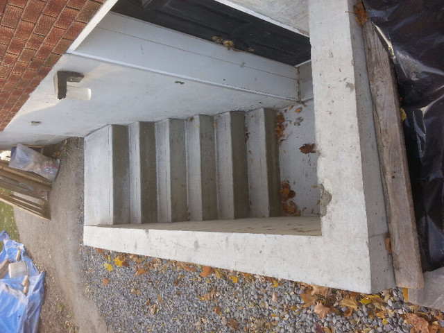 Basement walkouts in Brick, Masonry & Concrete in Hamilton - Image 2