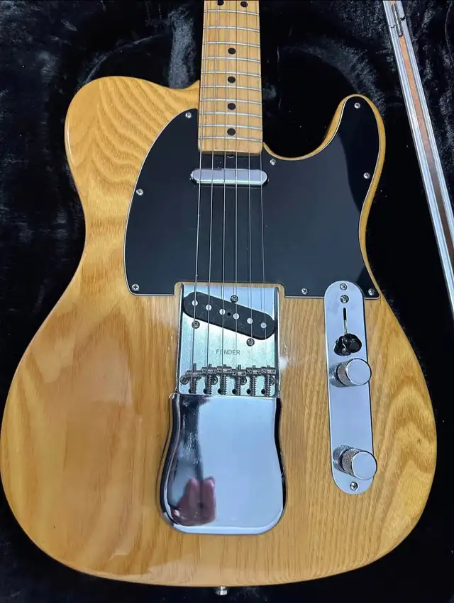 1978 fender telecaster  in Guitars in City of Montréal - Image 11