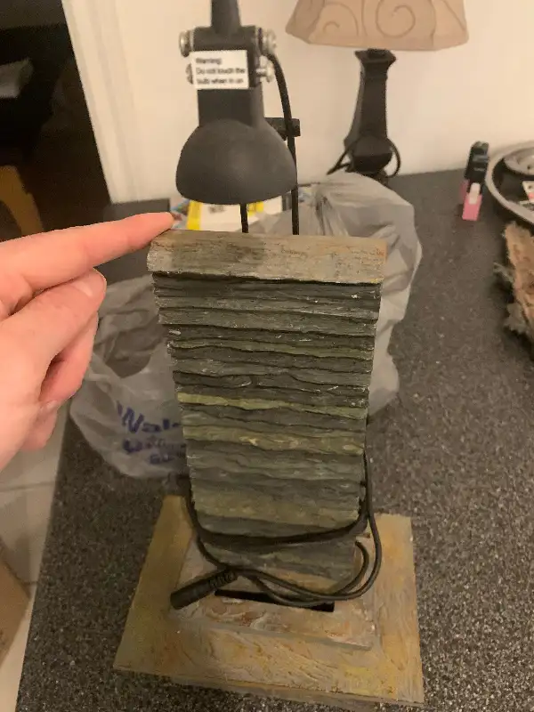 Bar lamp, small water fall fountain in Home Décor & Accents in Mississauga / Peel Region - Image 4