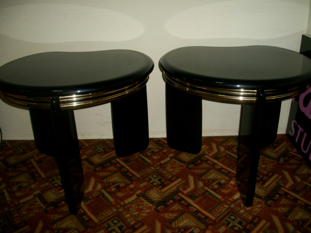 Solid Black End Tables in Coffee Tables in Edmonton