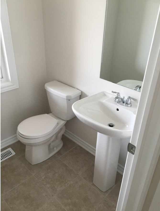 Kanata South 3bed/3bath house for Rent Dec. 1st 4