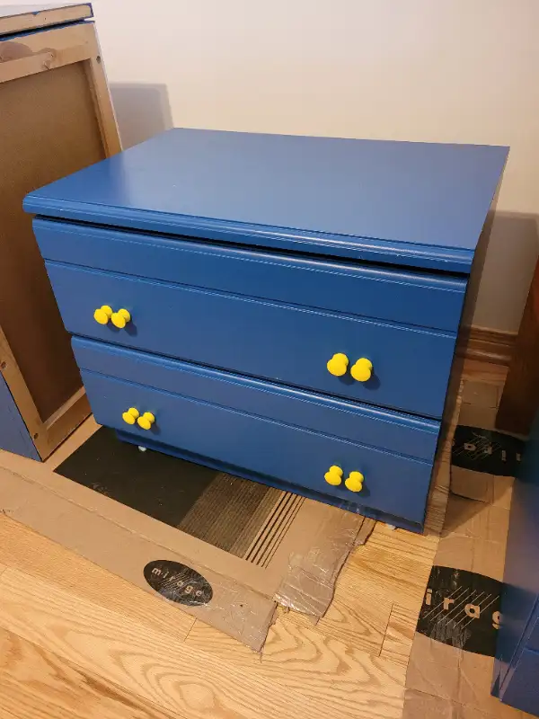 mobilier de chambre in Multi-item in City of Montréal - Image 3
