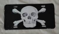 Lookin to trade my skull license plate 