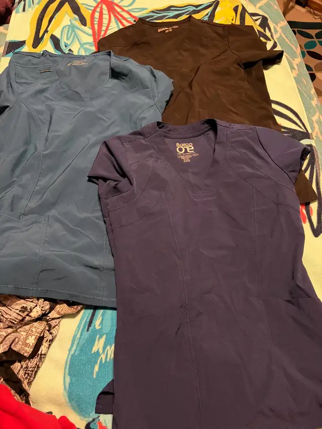 figgs scrub pants tops and other brands!  in Women's - Other in Calgary - Image 5