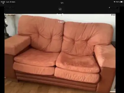 causeuse en cuir et simili Suède 60 pouces 85$, View more
