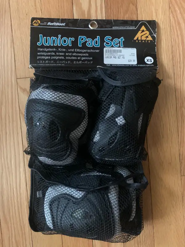 K2 Junior XS Skate/Rollerblade Pad Set in Skates & Blades in London - Image 2
