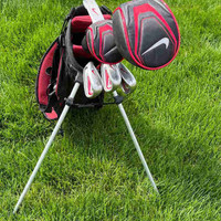 Junior Nike Golf Club set left handed (good condition)