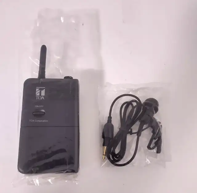 Brand New TOA Wireless Transmitter Microphone WM-4310 A01 in Pro Audio & Recording Equipment in Kitchener / Waterloo - Image 2