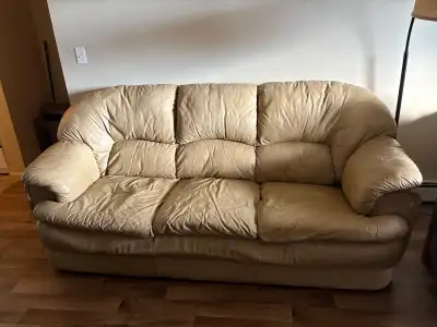 Beige couch (leather), View more