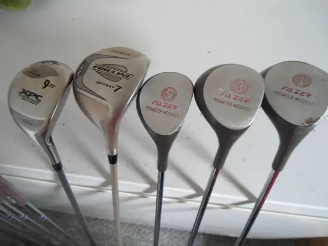 SET OF LADIES FAZER RIGHT HANDED GOLF CLUBS WITH GOLF BAG in Golf in Sudbury - Image 4