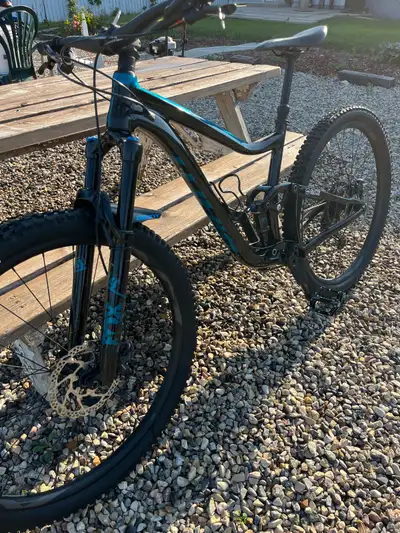 Giant Trance Full Suspension Mountain Bike, View more