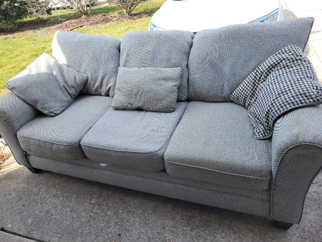 Couch for sale in Couches & Futons in Chatham-Kent