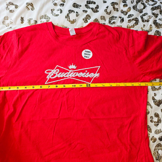 New Budweiser Beer Red T Shirt Top Womens Size Large in Women's - Tops & Outerwear in Mississauga / Peel Region - Image 4