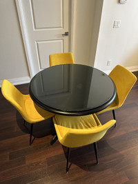 furniture(dining table, 4 chair and 2 armchair)