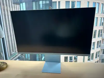 Samsung M8 32" 4K UHD Smart Monitor, View more
