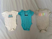 TONS OF GOOD CONDITION NEWBORN 0-3 MONTHS UNISEX BABY CLOTHES