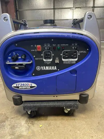 EF 2400 i S inverter carb just cleaned new plug starts immediately very quiet new 2000 plus$.contact...