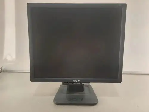 Acer AL1716 5:4 17inch LCD Monitor VGA Only Black Fair REU-2565 in Monitors in Calgary - Image 3