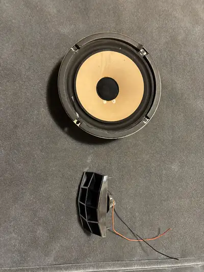 Vintage Clairicon two 8” 8ohms two tweeters 2” 8ohms, View more