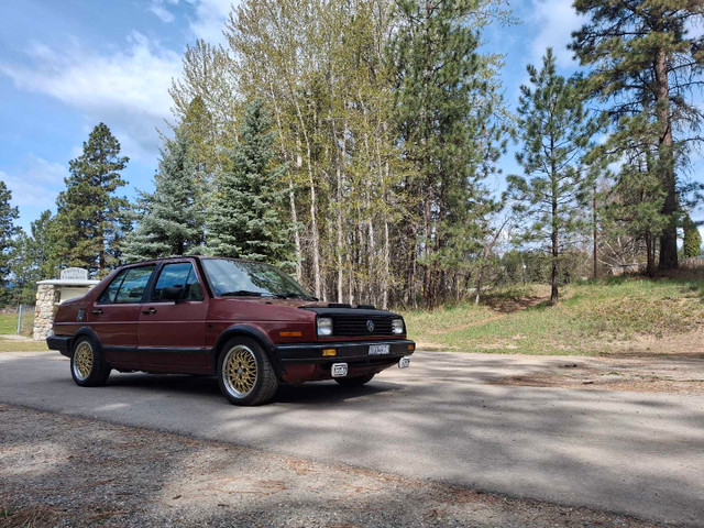 1987 VW Jetta 1.8 gas 5 speed  in Cars & Trucks in Cranbrook - Image 2