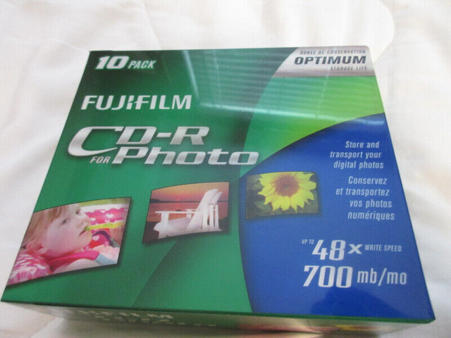 new CD-R for photo Fujifilm 10 pack 700mb 48x in CDs, DVDs & Blu-ray in Timmins