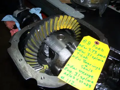 1994-1998 Mustang 8.8 rear axle rebuilt with New Ford 3.73 gears , New Ford 31 spline traction-lok ,...