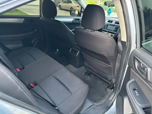 2017 Subaru Legacy 497220242543759364