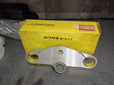 I have some ZX 7 parts up for grabs. I have the ever famous water pump. For the 1989-1990 ZX7. Not s...