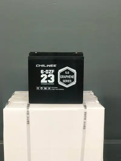 Batterie 12v23ah graphène à 75$, View more
