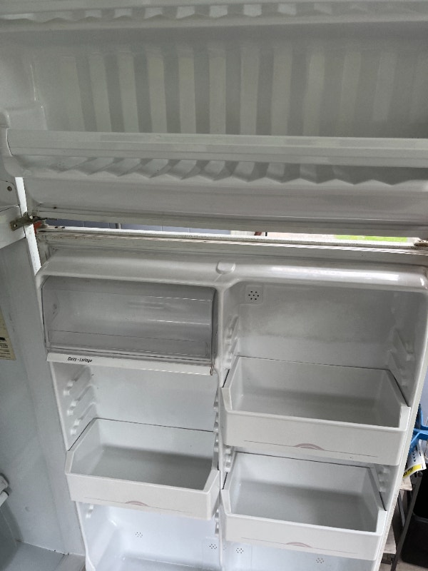 GE Fridge Réfrigérateurs Ville de Montréal Kijiji