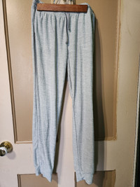 Girls XL pants (size 14)