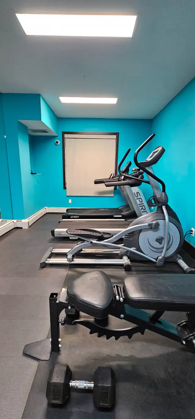 Move-In Ready 2-Bed, 2-Bath Condo in Ambleside in Long Term Rentals in Edmonton - Image 23
