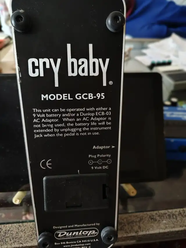 Dunlap cry baby (wah wah) in Amps & Pedals in City of Toronto - Image 3
