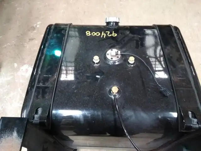 Réservoir neuf 70 -80 gallons camion generatrice pompe truck + in Other in Trois-Rivières - Image 6