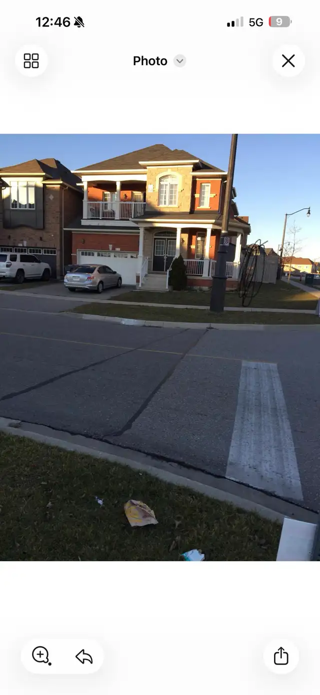 2 bed 1 Bath Legal Basement - $1800