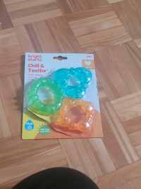 3 jouet de dentition/ 3 teething rings