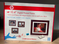 HP 10.4” Digital Picture Frame