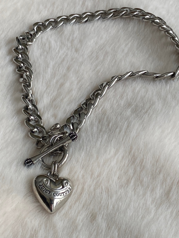 JUICY COUTURE Necklace (Silver) dans Bijoux et montres  à Ville de Montréal - Image 4