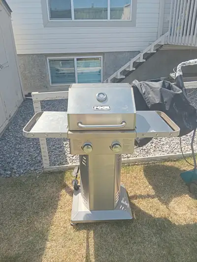 Good day all, Email me and I will give you my address if interested. Wont deliver, I am in West Edmo...