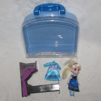 Disney Animators' Collection Mini Elsa Doll - Frozen