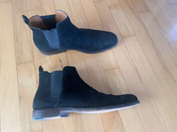 Mens Black suede CHELSEA boots LIKE NEW!
