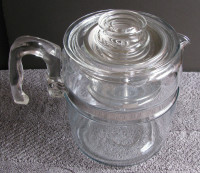 Vintage Pyrex Coffee or Teapot -- Large 9 Cup size!