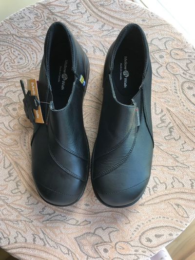 Women’s safety shoes with steel toe, View more