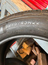 BRAND NEW 1-275/45/22 Michelin tire