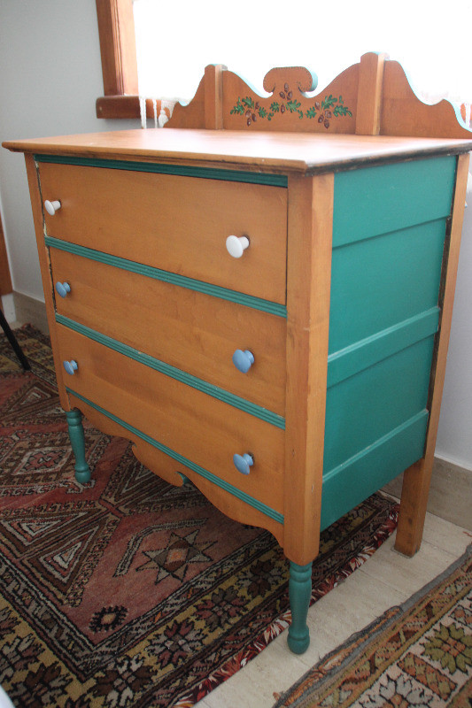 Meuble antique 3 tiroirs Antique furniture dans Commodes et armoires  à Laurentides - Image 2